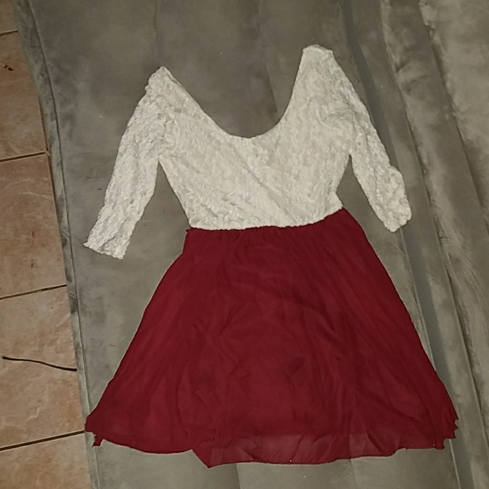 Dress - Picture 2 of 3